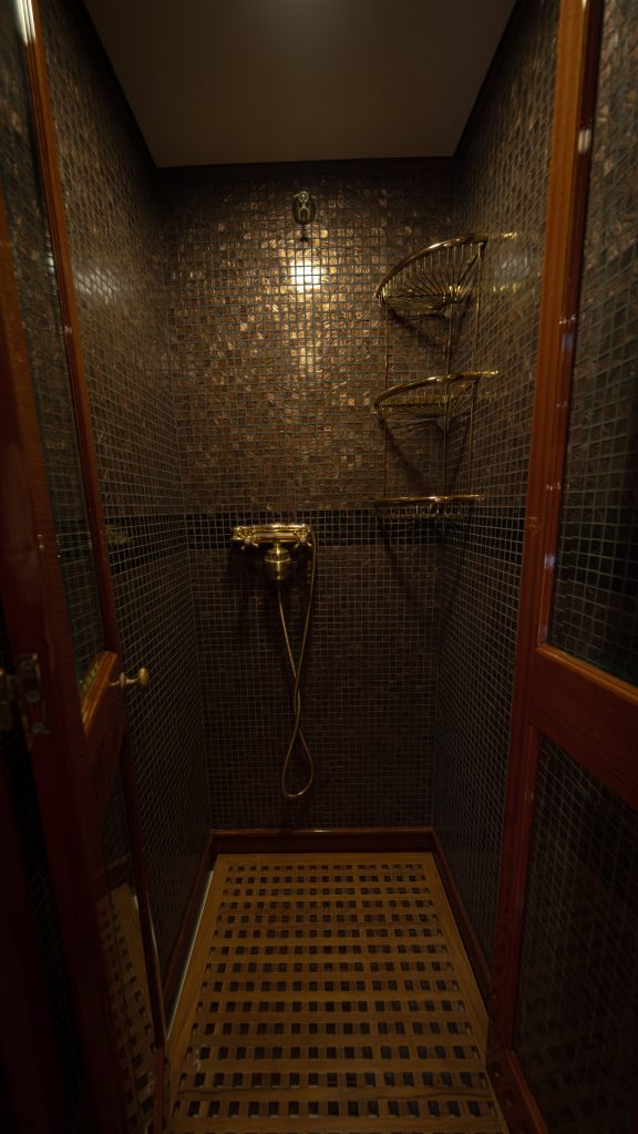 Galileo superyacht master cabin 4